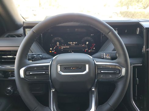 New 2026 GMC Yukon XL Denali w/ Sun & Power Step Package image 10