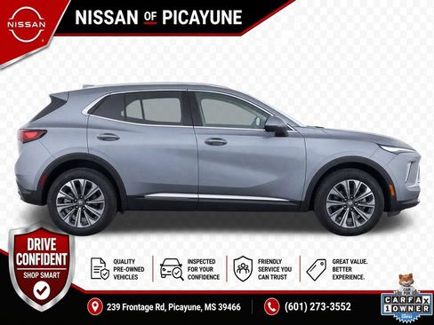 Used 2024 Buick Envision Preferred AWD/4WD image 7