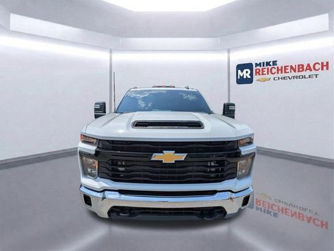 Used 2024 Chevrolet Silverado 3500 W/T w/ WT Convenience Package AWD/4WD image 9