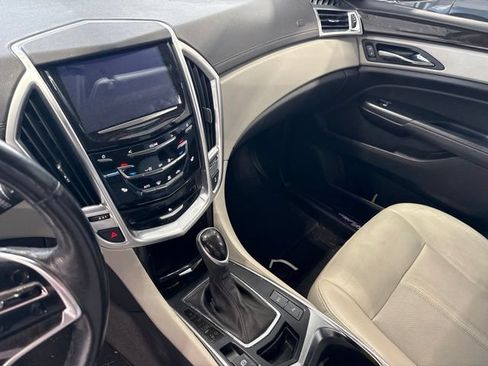 Used 2014 Cadillac SRX Luxury FWD image 10