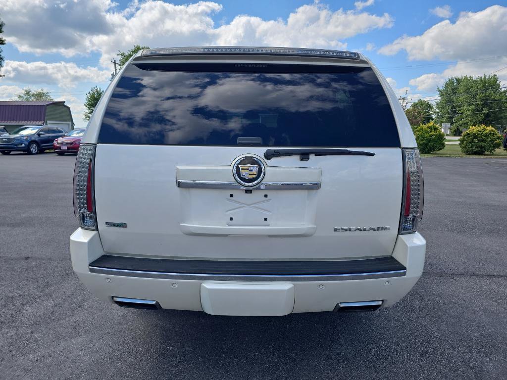 Used 2012 Cadillac Escalade ESV Luxury AWD/4WD image 5