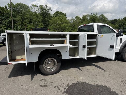 Used 2022 Ford F450 XL w/ Power Equipment Group AWD/4WD image 9