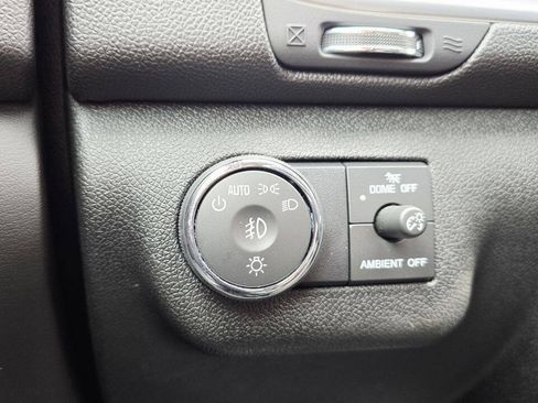 Used 2017 Chevrolet Traverse LT w/ True North Edition FWD image 31