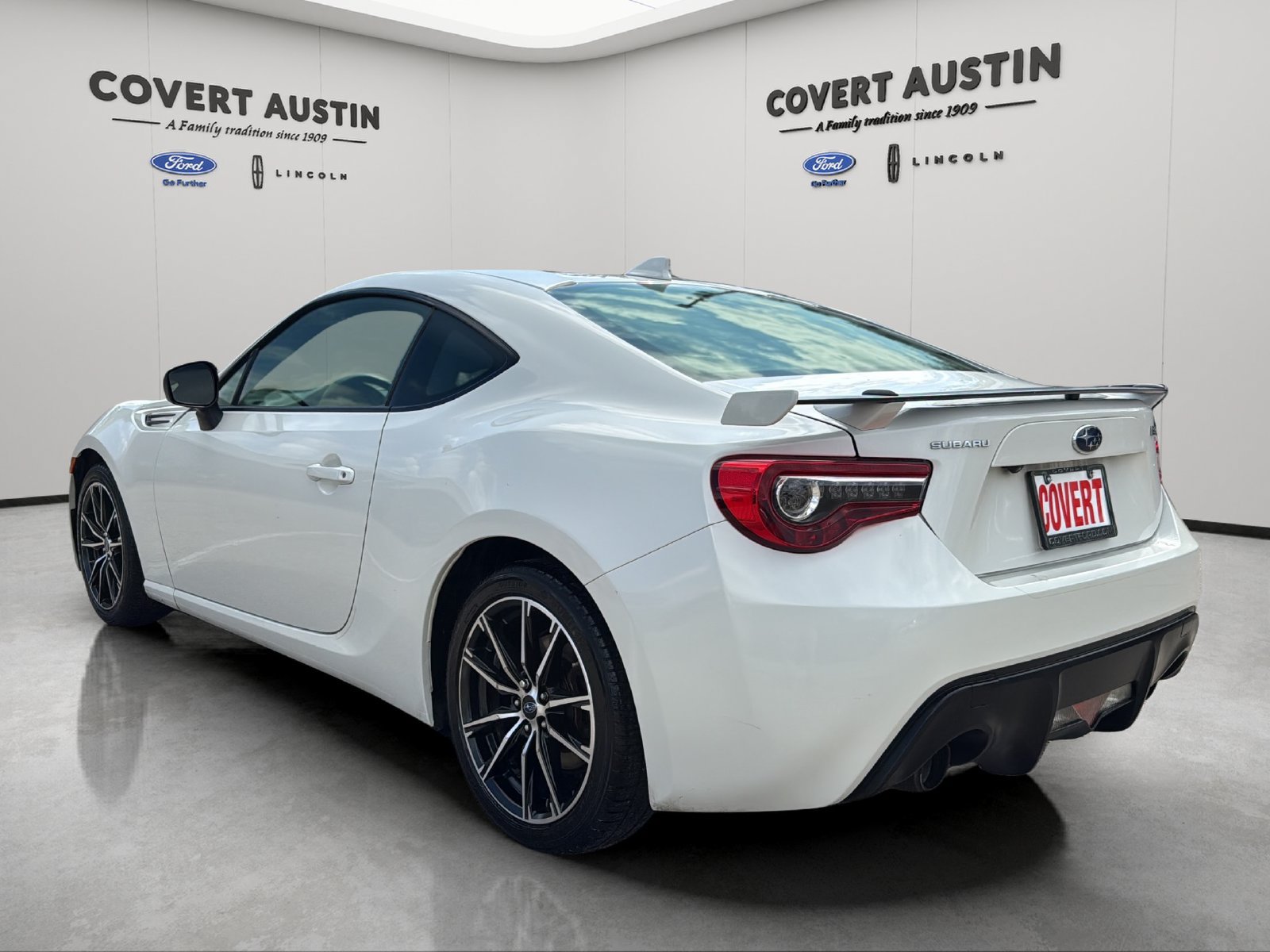 Used 2017 Subaru BRZ Premium w/ Popular Package #2 RWD image 3