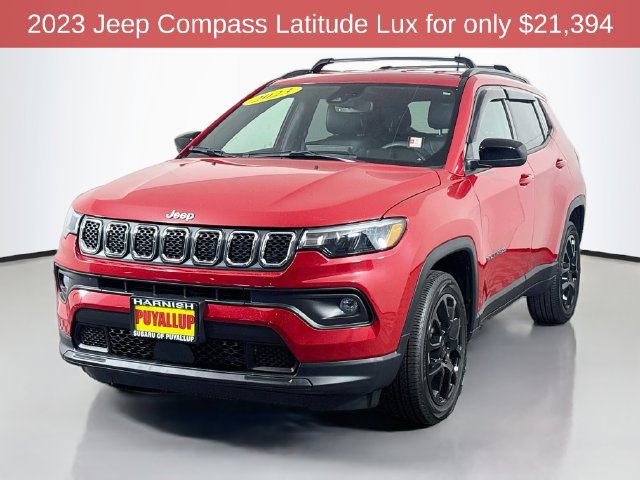 Used 2023 Jeep Compass Latitude AWD/4WD image 3