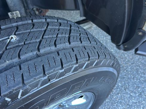 Used 2018 RAM 2500 Tradesman w/ Chrome Appearance Group image 34