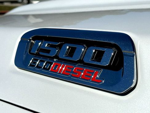 Used 2020 RAM 1500 Limited image 8