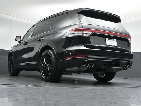 Certified 2025 Lincoln Aviator Reserve w/ Equipment Group 201A AWD/4WD image 42