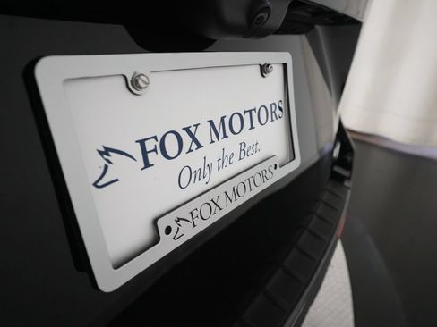 Used 2023 Ford Explorer XLT w/ Equipment Group 202A AWD/4WD image 37