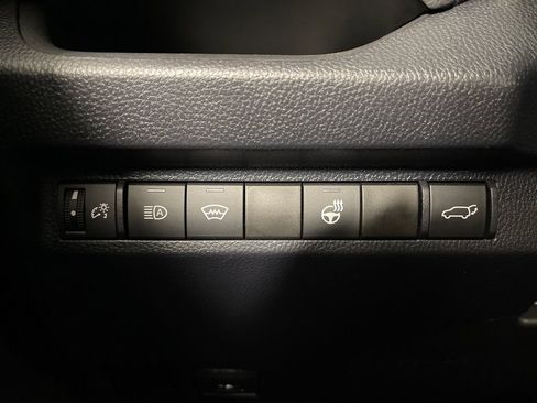 Used 2023 Toyota RAV4 XLE w/ Convenience Package FWD image 30