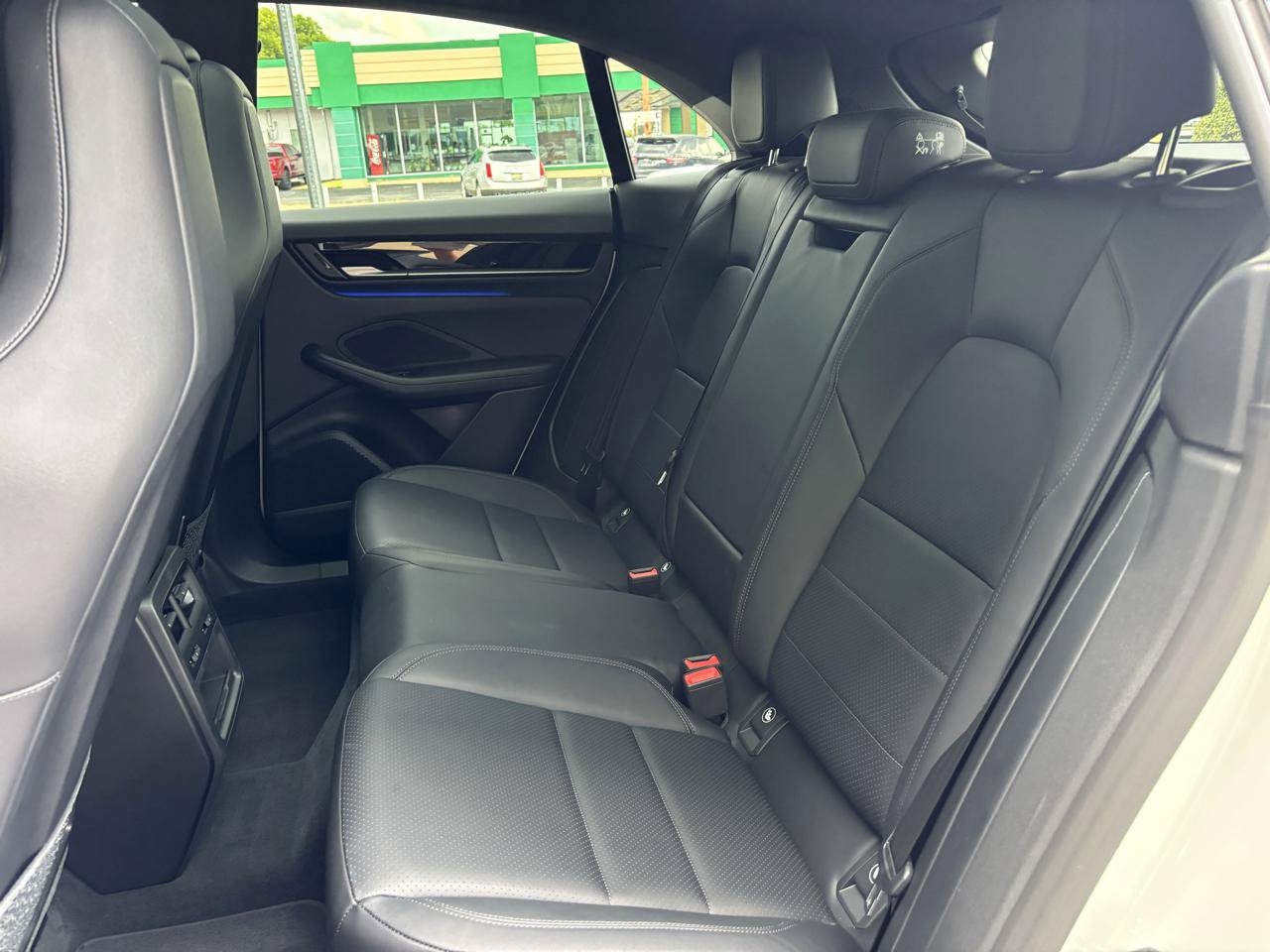 Used 2024 Porsche Macan 4 Electric AWD/4WD image 22