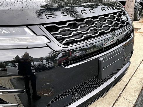 Used 2023 Land Rover Range Rover Evoque R-Dynamic S image 31