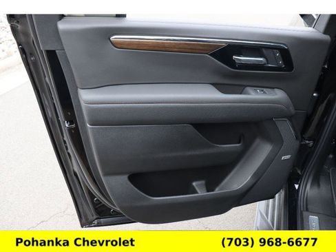 New 2026 Chevrolet Suburban High Country image 23