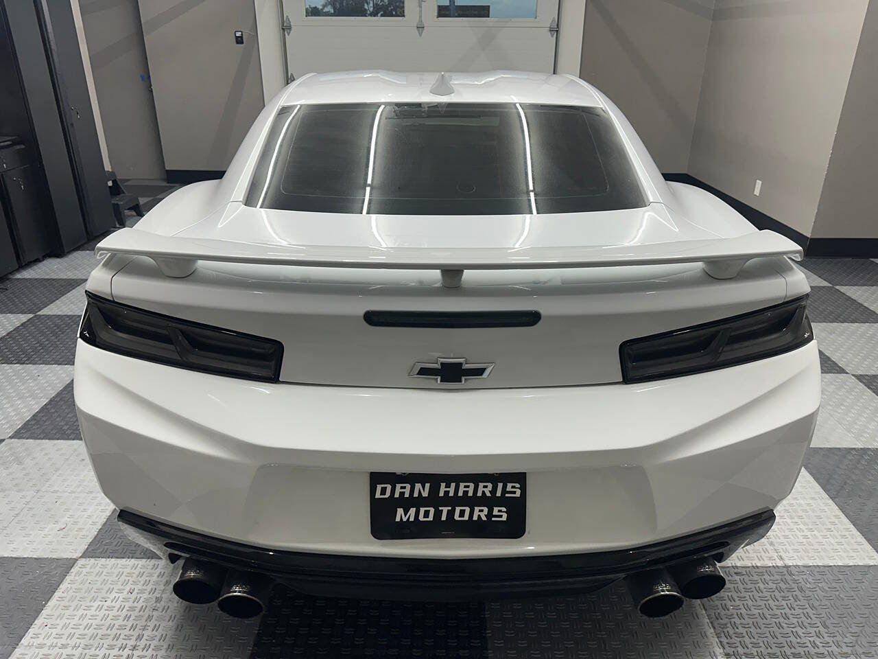 Used 2017 Chevrolet Camaro SS RWD image 20