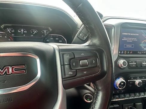 Used 2021 GMC Sierra 1500 SLT w/ SLT Premium Plus Package AWD/4WD image 28