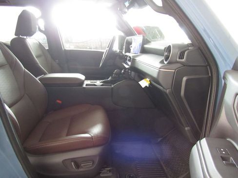 Certified 2025 Toyota Land Cruiser w/ Premium Package AWD/4WD image 18