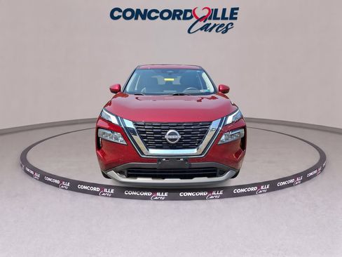 Certified 2023 Nissan Rogue SV AWD/4WD image 3