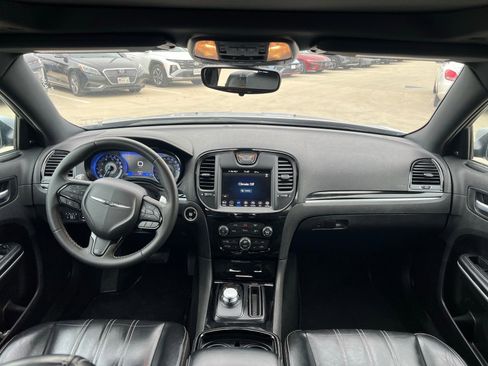 Used 2023 Chrysler 300 S image 20