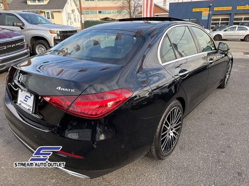 Used 2025 Mercedes-Benz C 300 4MATIC Sedan image 9
