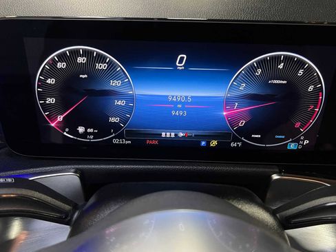 Used 2025 Mercedes-Benz GLB 250 image 25