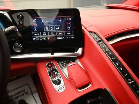 Used 2023 Chevrolet Corvette Stingray Premium Conv w/ Z51 Performance Package RWD image 10