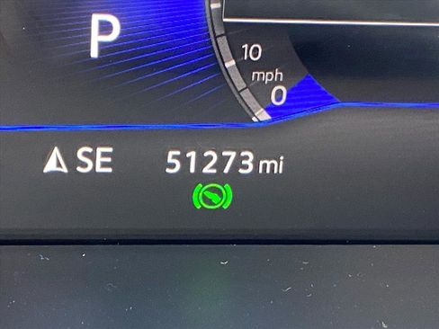 Certified 2023 Volkswagen Tiguan SE w/ Panoramic Sunroof Package image 14