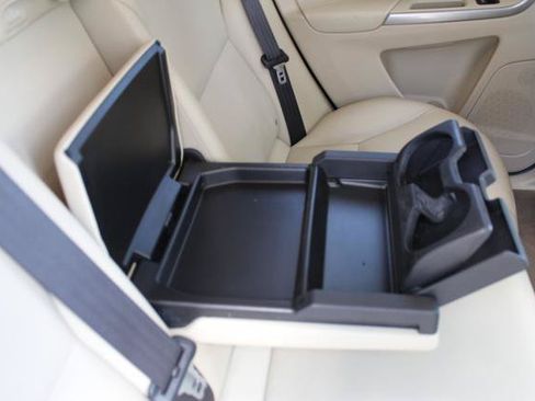 Used 2015 Volvo XC60 T6 Premier Plus AWD/4WD image 27