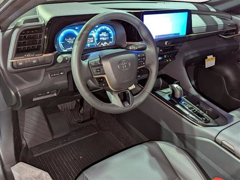 New 2026 Toyota Crown XLE image 3