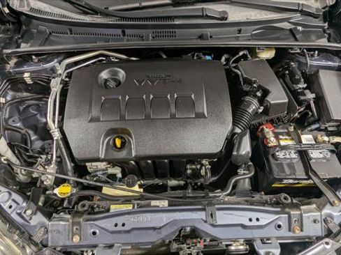 Used 2017 Toyota Corolla LE w/ LE Premium Package w/Moonroof FWD image 33