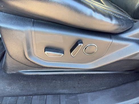 Used 2019 Ford F350 Lariat w/ Lariat Ultimate Package image 19