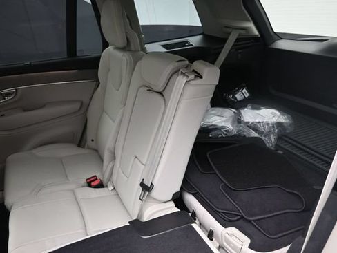 New 2026 Volvo XC90 T8 Ultra w/ Protection Package Premier AWD/4WD image 22