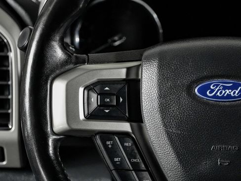 Used 2022 Ford F350 Lariat w/ Lariat Ultimate Package AWD/4WD image 17
