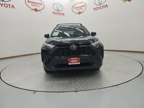 Used 2023 Toyota RAV4 XLE w/ Convenience Package FWD image 4