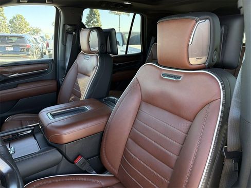 Used 2024 GMC Yukon Denali Ultimate image 26