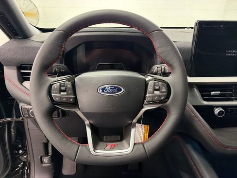 New 2026 Ford Explorer ST AWD/4WD image 17