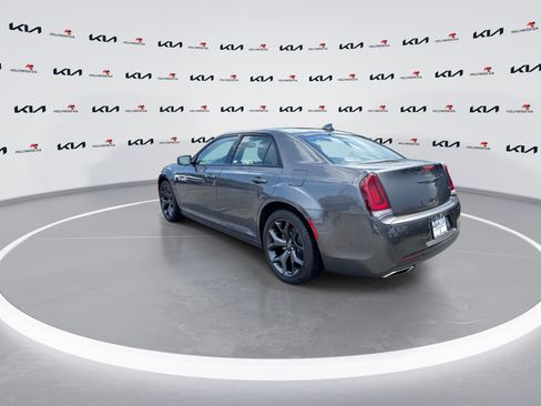 Used 2023 Chrysler 300 Touring w/ Sport Appearance Package RWD image 6