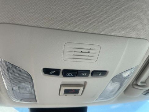 Used 2021 Toyota Corolla LE FWD image 23