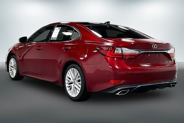 Used 2018 Lexus ES 350 w/ Luxury Package w/Wood Trim FWD image 6