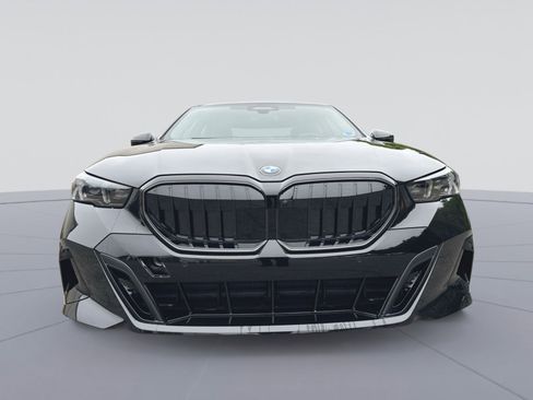 New 2027 BMW 530i RWD image 4