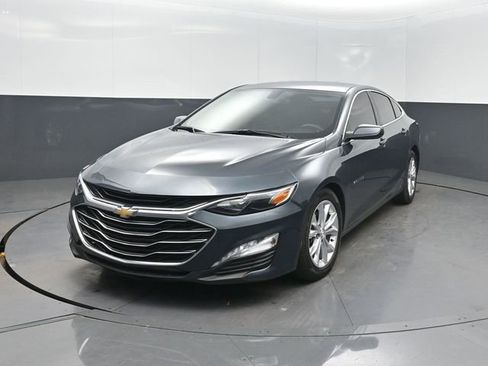 Used 2020 Chevrolet Malibu LT image 1