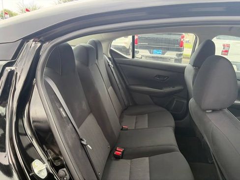 Used 2025 Nissan Sentra SV FWD image 17