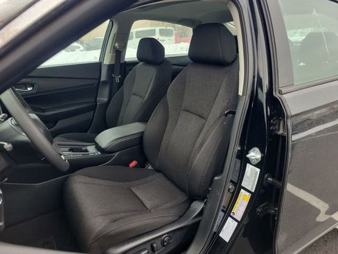 Used 2023 Honda Accord EX image 19