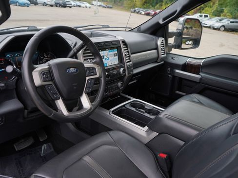 Used 2017 Ford F350 Platinum w/ Platinum Ultimate Package image 28