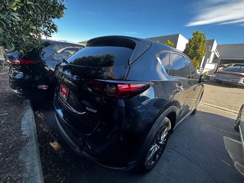 Used 2019 MAZDA CX-5 Signature image 9