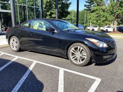Used 2008 INFINITI G37 Journey w/ Premium Pkg RWD image 2