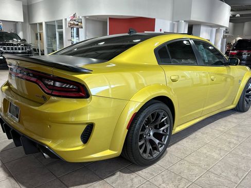 Used 2021 Dodge Charger SRT Hellcat w/ Harman/Kardon Audio Group image 6
