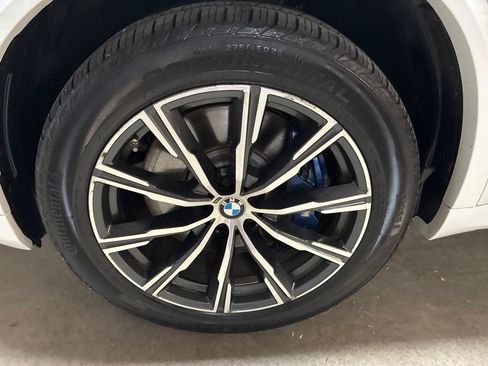 Used 2020 BMW X5 xDrive40i w/ M Sport Package AWD/4WD image 11