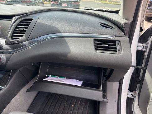 Used 2014 Chevrolet Impala LTZ FWD image 39