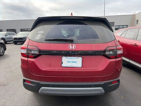 Used 2025 Honda Pilot EX-L image 5