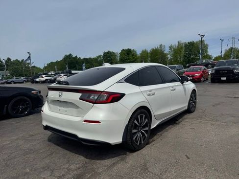 Used 2023 Honda Civic EX-L image 2